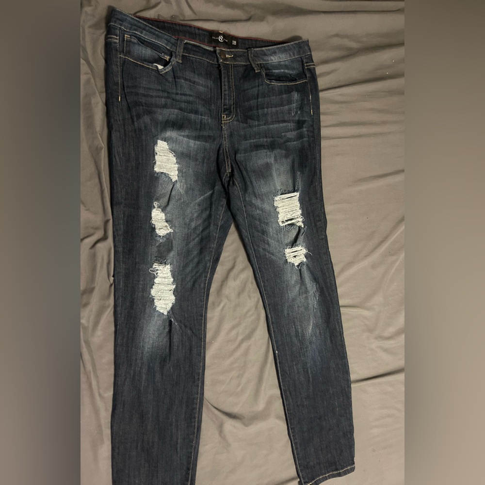 Women’s Distressed cello Jeans size 18